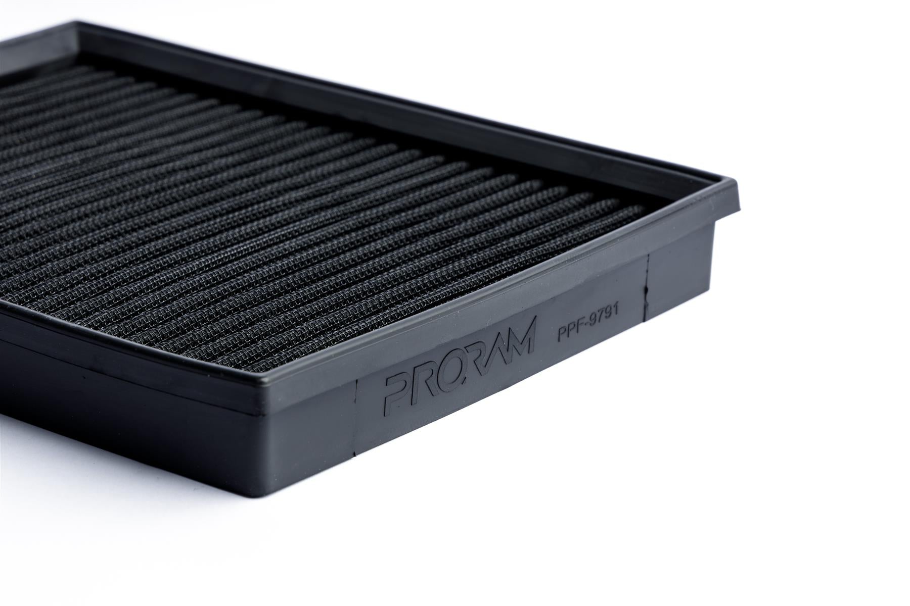 Performance Pleated Replacement Air Filter for Mercedes and Nissan 2.3dCI